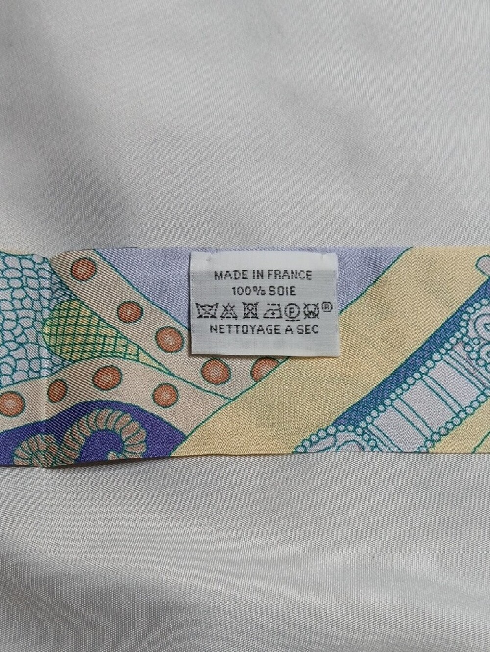 Hermes Twilly Silk Scarf in Pastel Blue, Yellow & Green - Picture 4 of 5